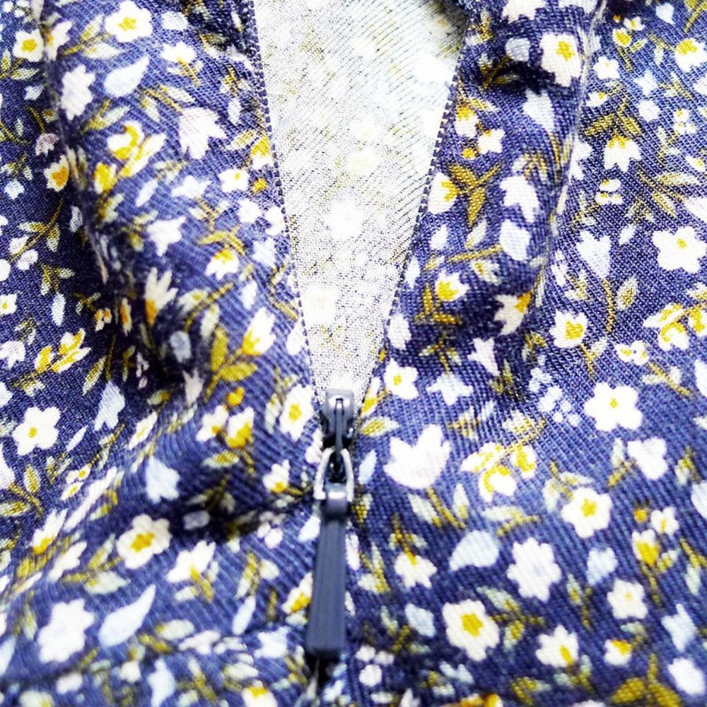 NEW WITH TAG AMERICAN EAGLE Sexy Cutout Tie Front & Back Floral Dress Small - Picture 6 of 7